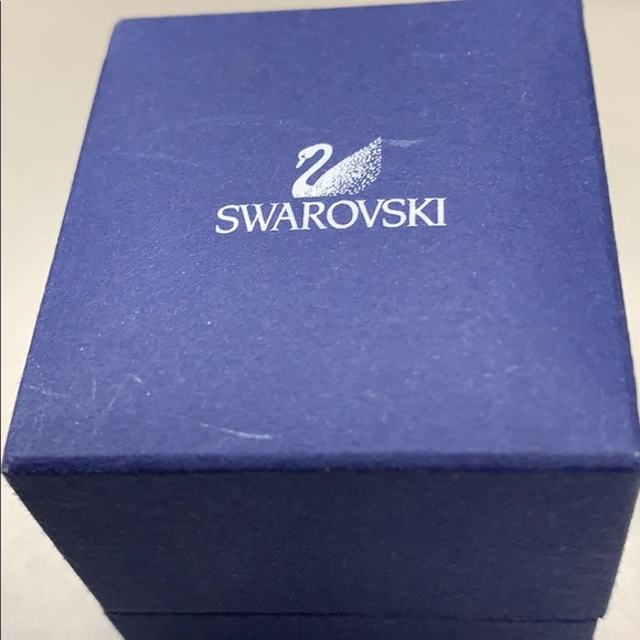 Swarovski Ring - Picture 6 of 6